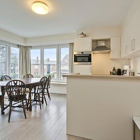 Huswell - Lovely Family Apartment 50 Meters From The Sea De Haan Buitenkant foto