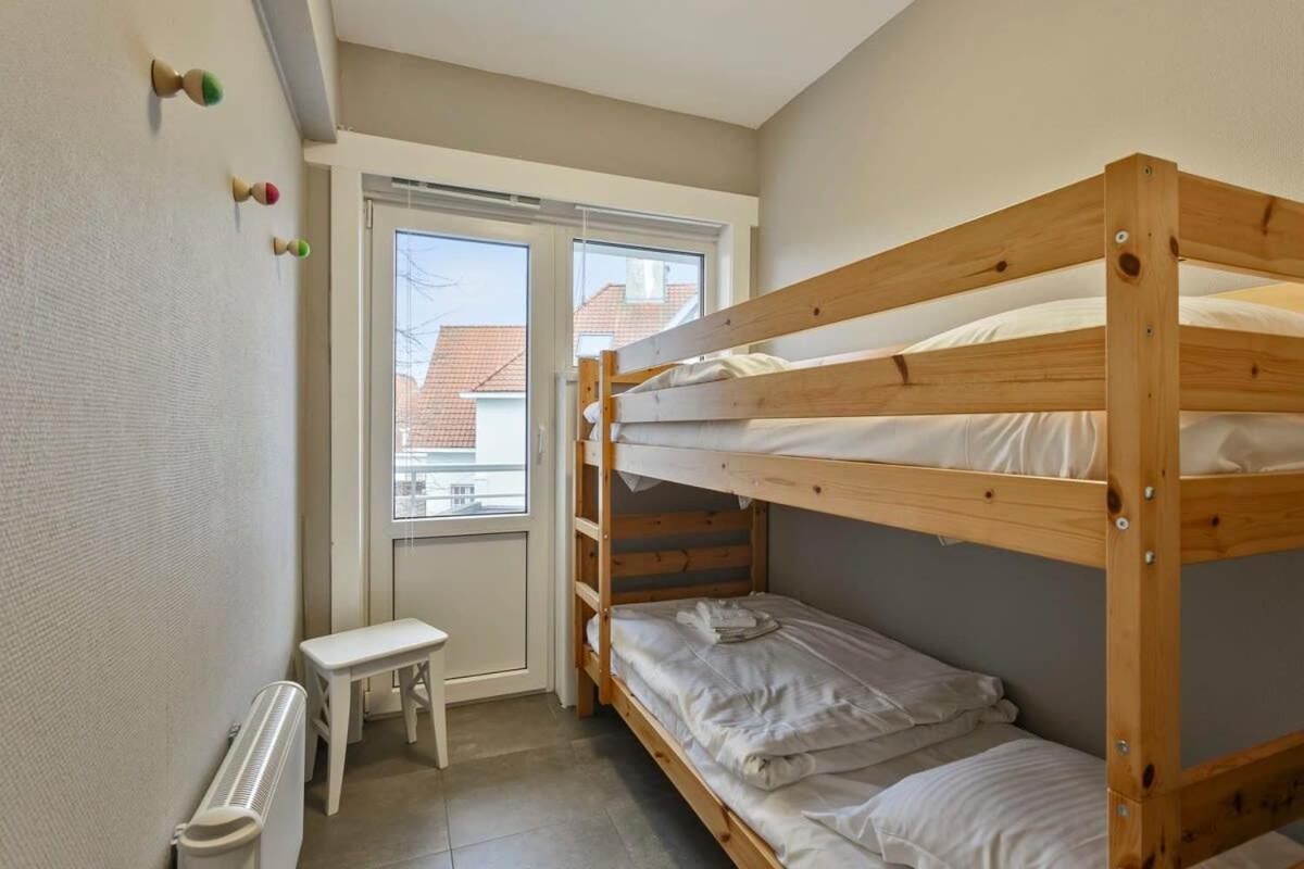 Huswell - Lovely Family Apartment 50 Meters From The Sea De Haan Buitenkant foto