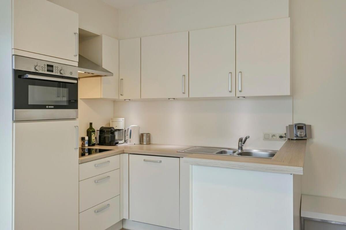 Huswell - Lovely Family Apartment 50 Meters From The Sea De Haan Buitenkant foto