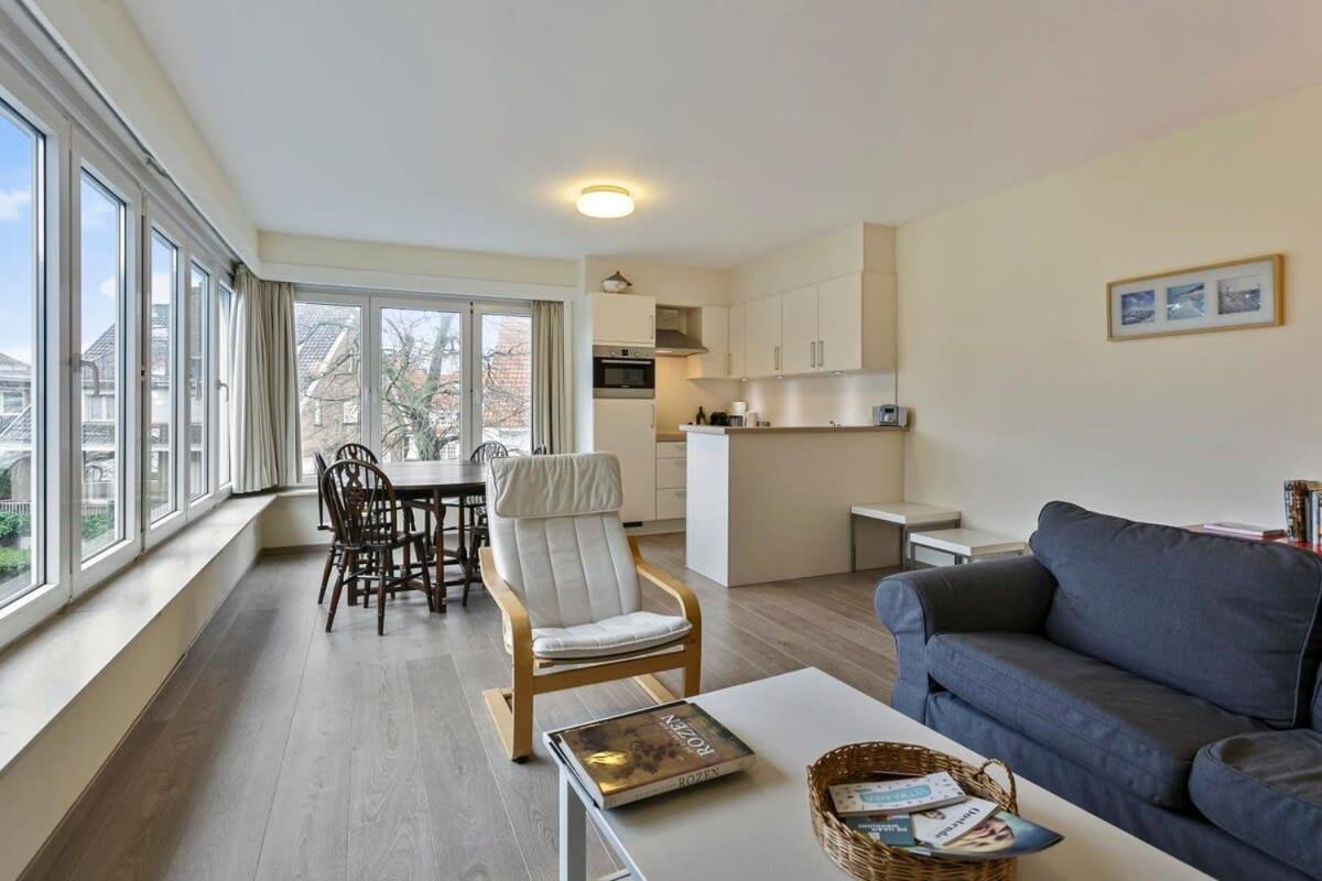 Huswell - Lovely Family Apartment 50 Meters From The Sea De Haan Buitenkant foto
