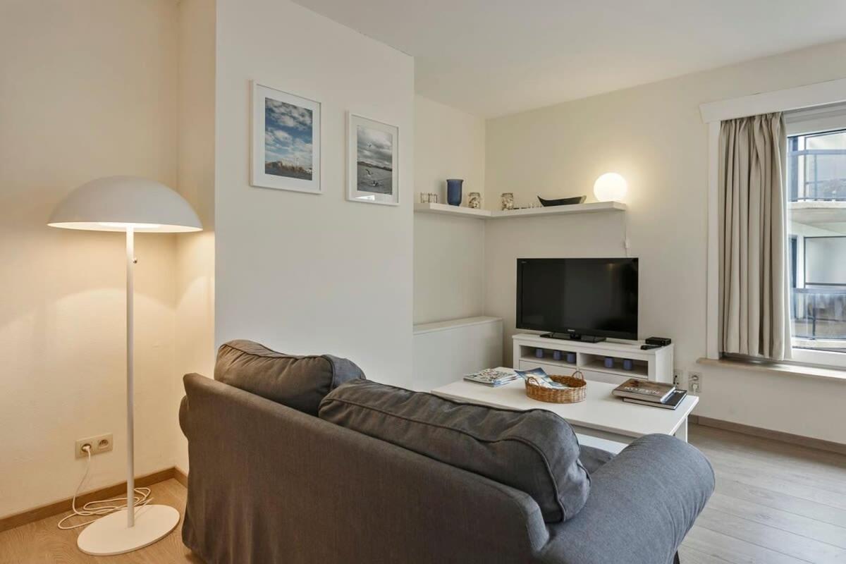 Huswell - Lovely Family Apartment 50 Meters From The Sea De Haan Buitenkant foto