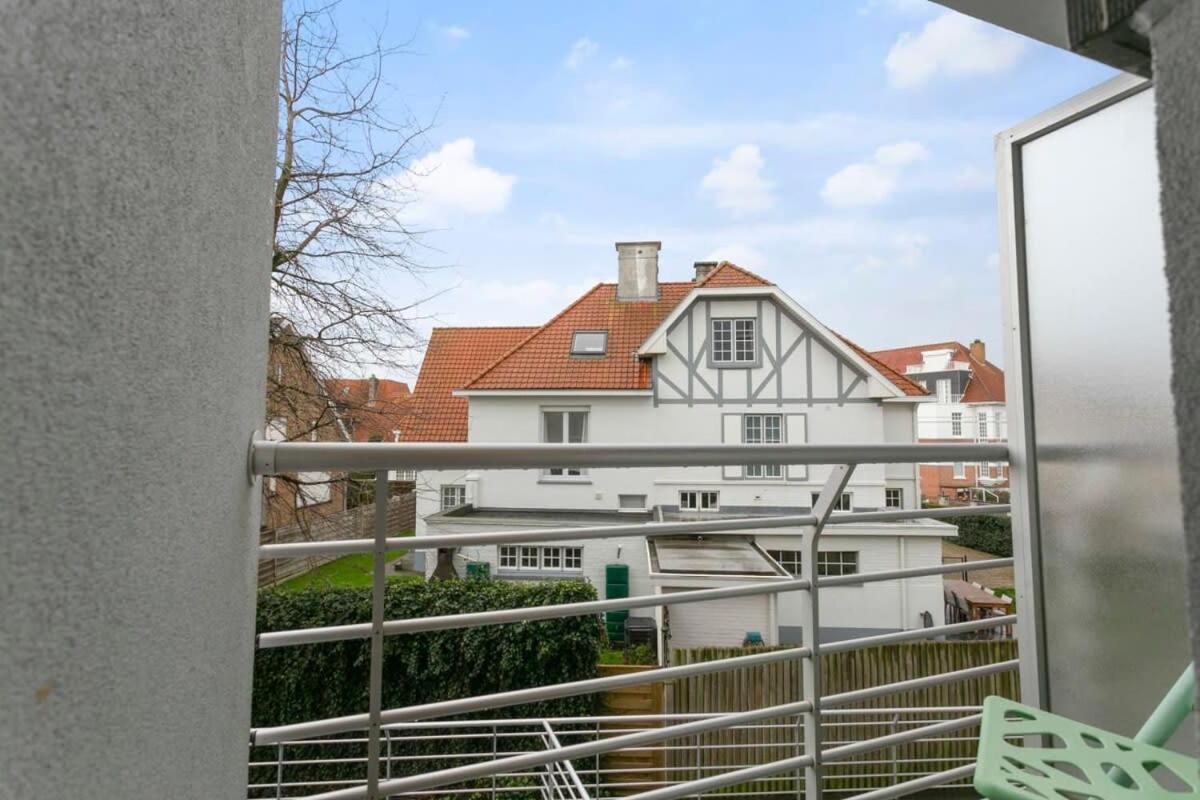 Huswell - Lovely Family Apartment 50 Meters From The Sea De Haan Buitenkant foto