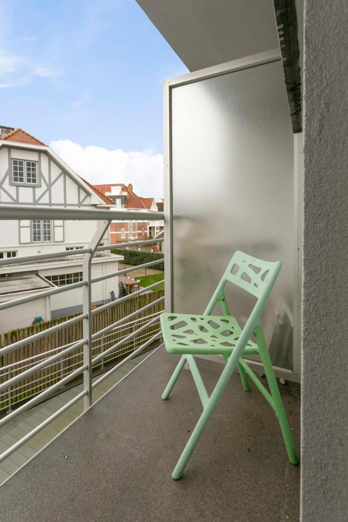 Huswell - Lovely Family Apartment 50 Meters From The Sea De Haan Buitenkant foto